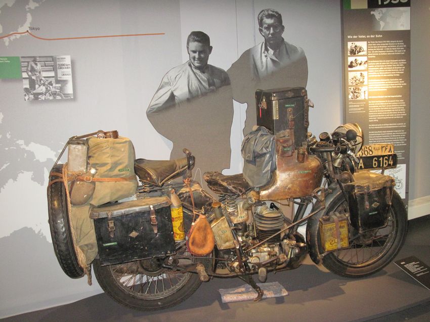 020 Max Reisch 1933 Puch 250 T 6 PS Indien