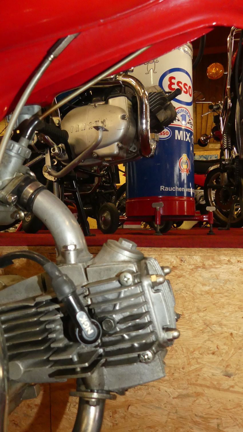 012 Viertakt gegen Zweitakt SS 50 FS 1 Motoren