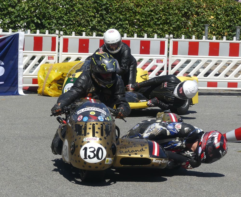 146 Grundinger Roland und Maria Fiddamann Kneeler Honda 750 Four